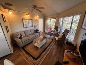 Smart TV, DVD player, aparelho de som