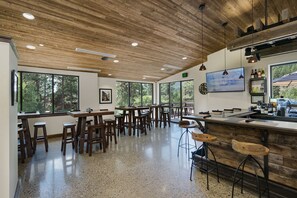 بار (في المنشاة)