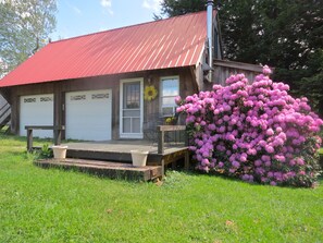 Exterior - Carriage House, at Nine Pines Farm - Hot Tub & Walking Trails (Nelsonville)
