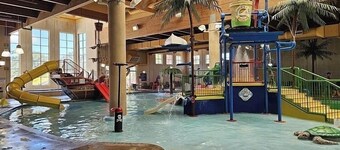 Lounge at the Lake with 6 daily waterpark passes! Bridges Bay resort.