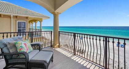 SEA HIS LOVE: Destiny's Gulf Front Luxury Retreat: Infinity Pool, Elevator, Daily Maid Service!