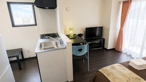 Semi-Double Room [27 sqm], Non Smoking | WiFi (free) - Mr.KINJO in Uenokura (Naha)