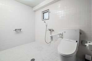 Zweibettzimmer, barrierefrei | Badezimmer