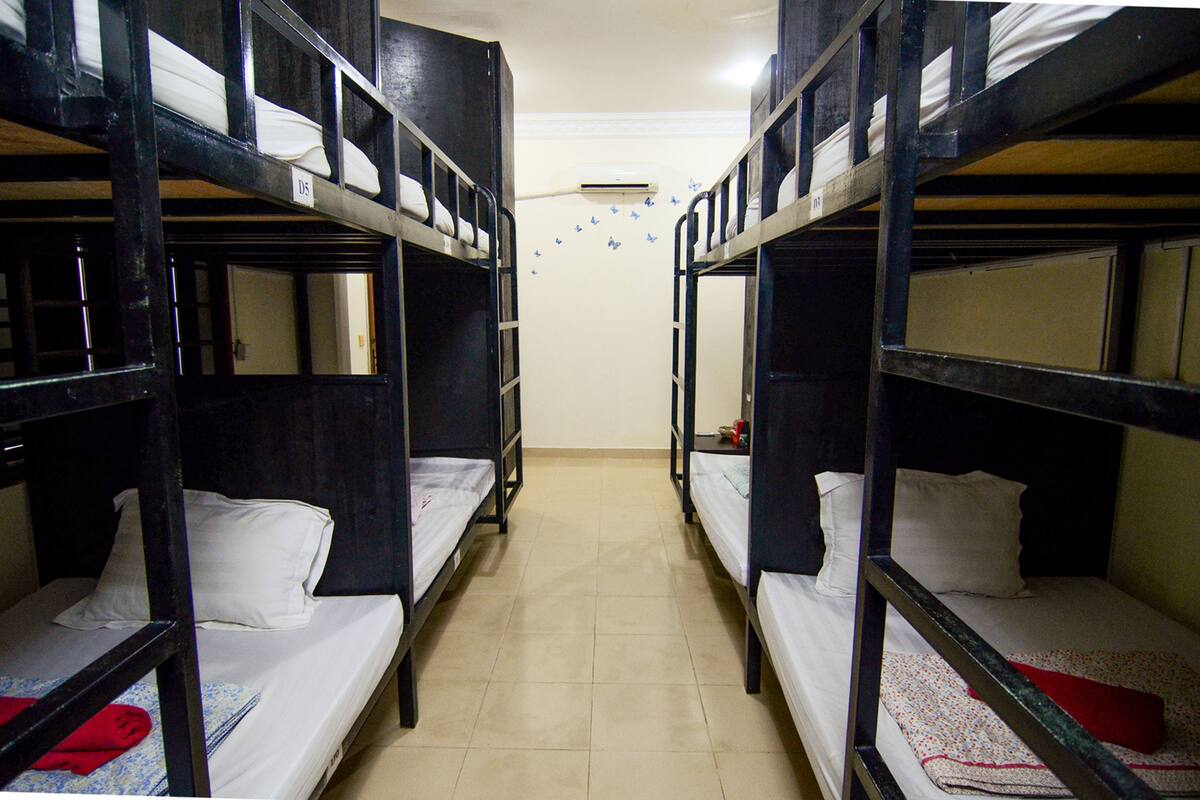 Sovsal - sovsal (män och kvinnor) (1 Bed) | Extrasängar, gratis wi-fi och sängkläder