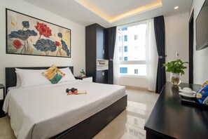 Egyptian cotton sheets, premium bedding, down comforters - J&B Hotel and Apartments (Da Nang)