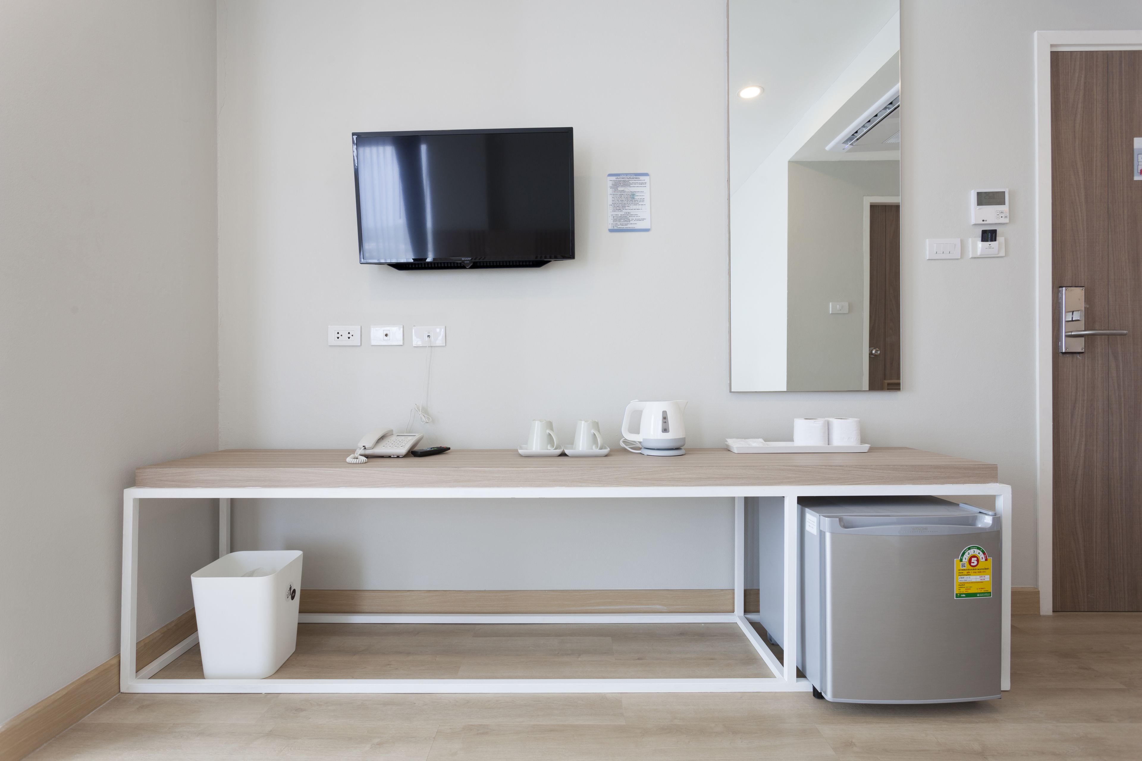 special room | room amenity