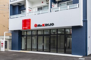 Exterior - Mr.KINJO in Nica’s Makishi Station (Naha)