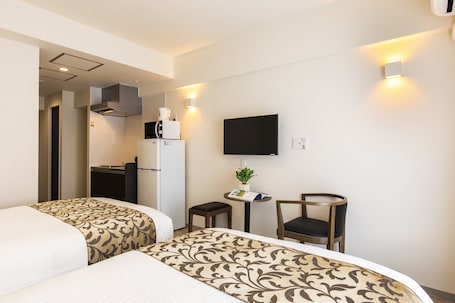 Twin Room, ANNEX Nica's Makishi station 1 | Free WiFi
