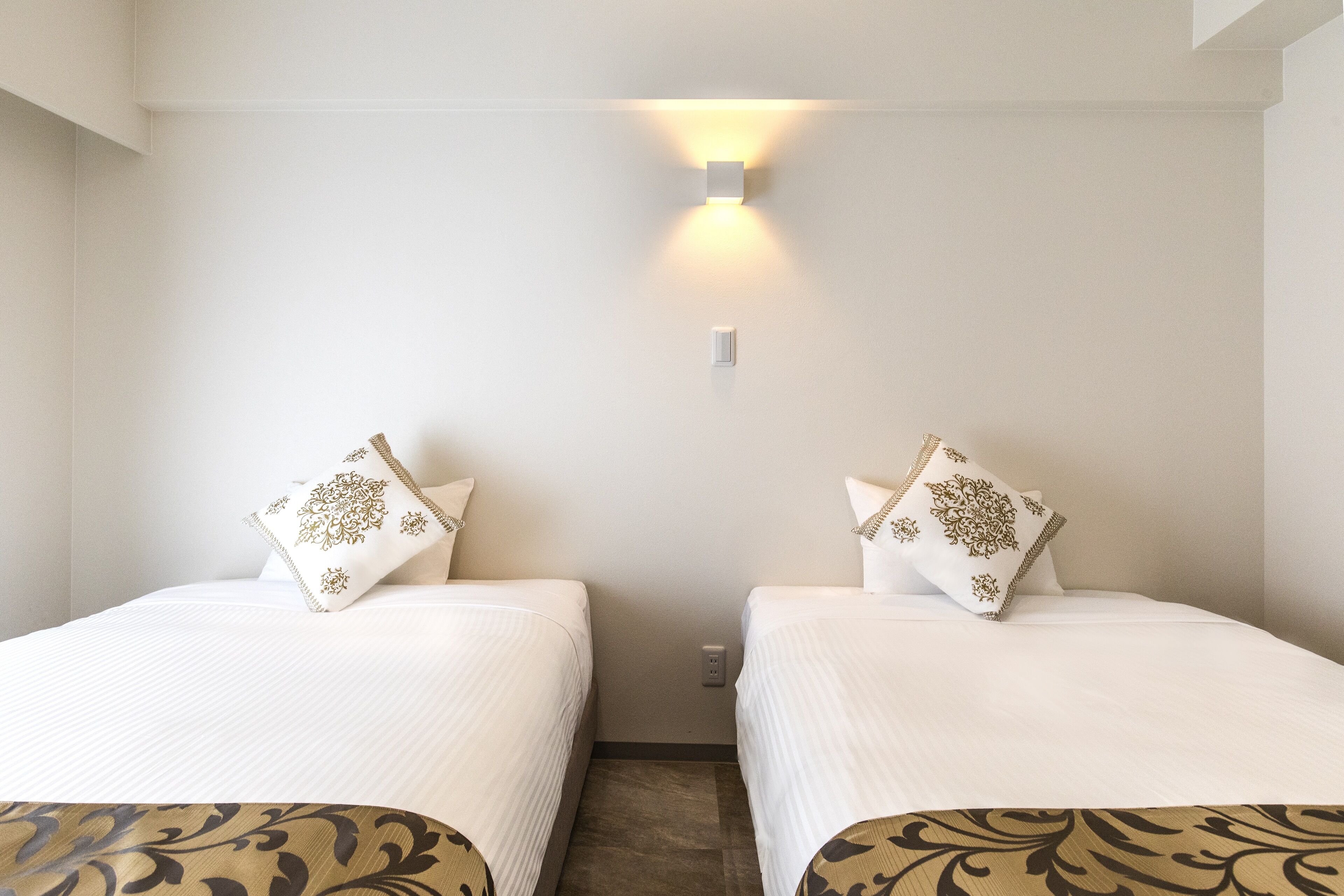 Twin Room, ANNEX Nica's Makishi station 1 | Free WiFi