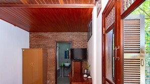 Deluxe Room | Room amenity - Vi Vi Homestay (Hoi An)