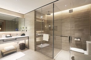Literie de qualité supérieure, couette en duvet d'oie, minibar