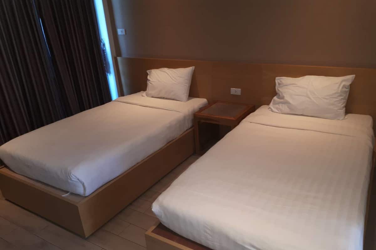 Standard Room | Blackout drapes, free WiFi