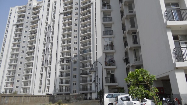 Exterior detail - Desire Villa (Lucknow)