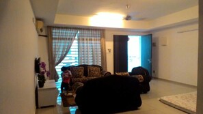 Maison familiale, 5 chambres, non-fumeur | Salle de séjour