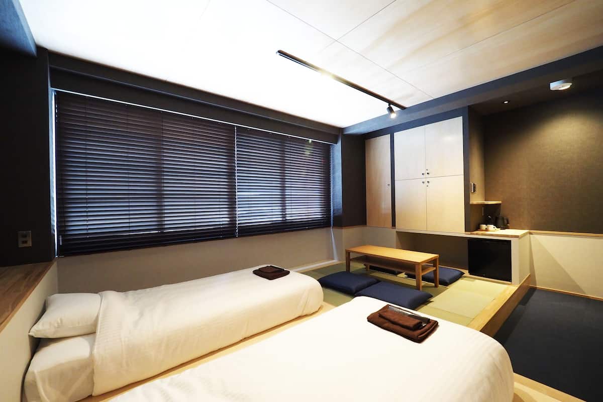 Junior Suite, Private Bathroom