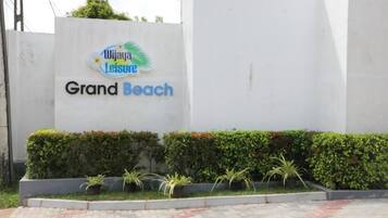 Entrada de la propiedad