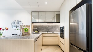 1 Bedroom Apartment | Private kitchen - BOUTIQUE STAYS - The Fawkner (Melbourne)