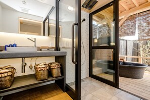 Superior Villa, Non Smoking | Bathroom - Asahiya (Himi)