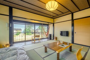Chambre Tradition, non-fumeur (Japanese Style 10-13.5 Tatami-mats) | Coin séjour