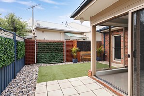 3 Bedroom House | Garden view - BOUTIQUE STAYS - Mentone Abode (Mentone)