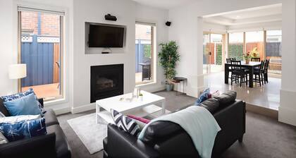 BOUTIQUE STAYS - Mentone Abode