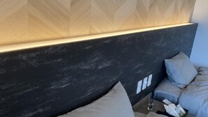 スタンダード アパートメント (2nd Floor - 4th Floor) | デスク、WiFi (無料)、ベッドシーツ