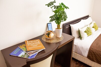 Mr.KINJO VIOLETTE KUKOMAE