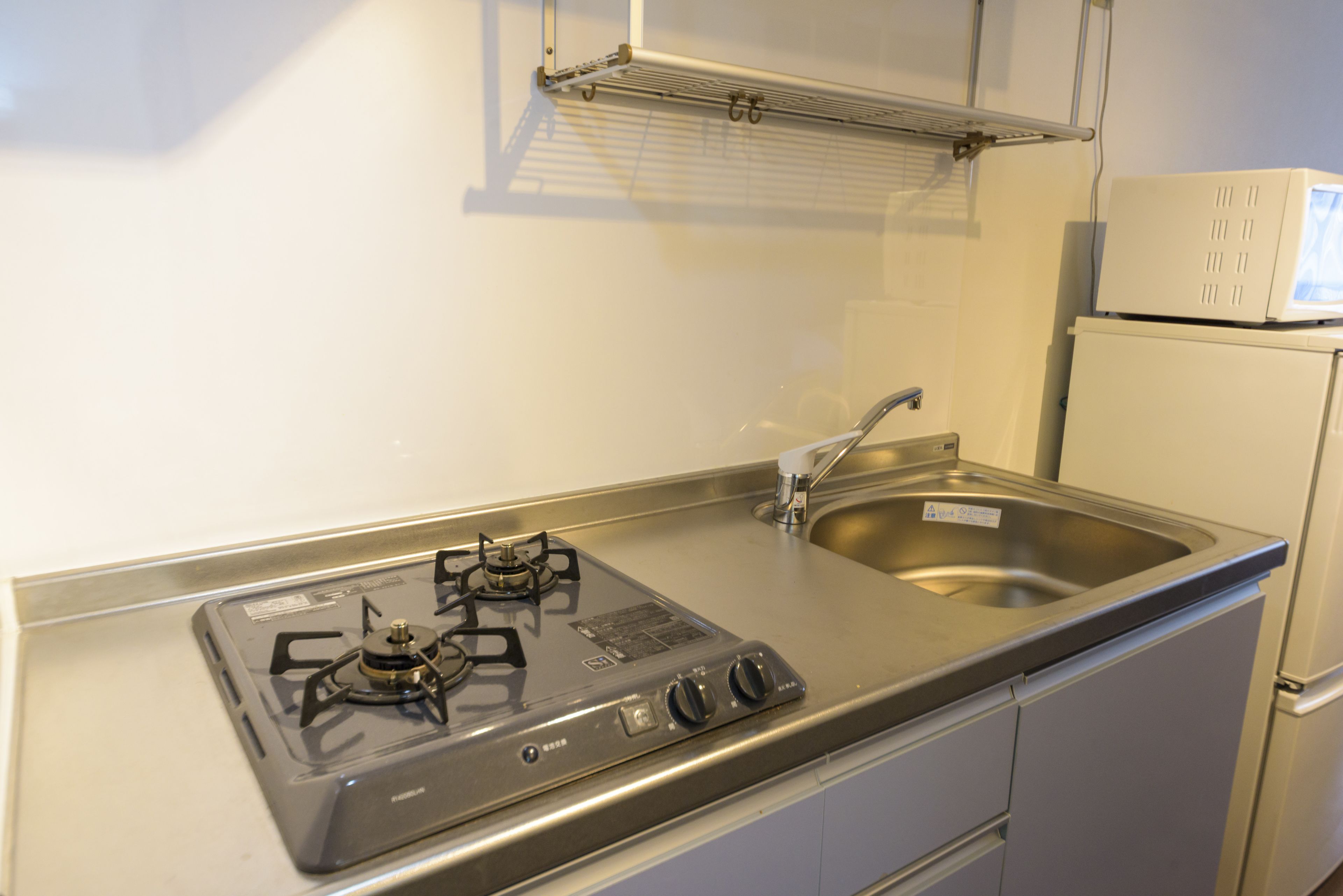 standard double room | private kitchenette | fridge, microwave, stovetop, electric kettle