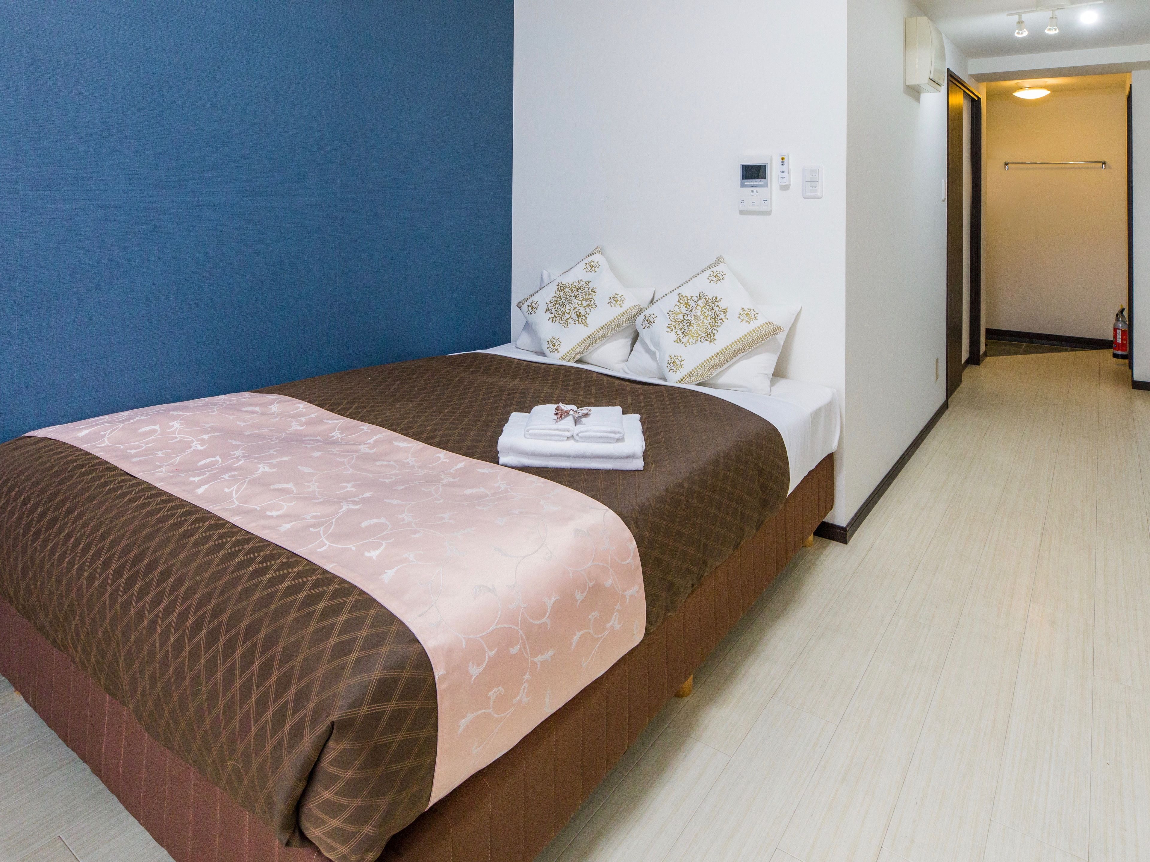 standard double room | laptop workspace, free wifi