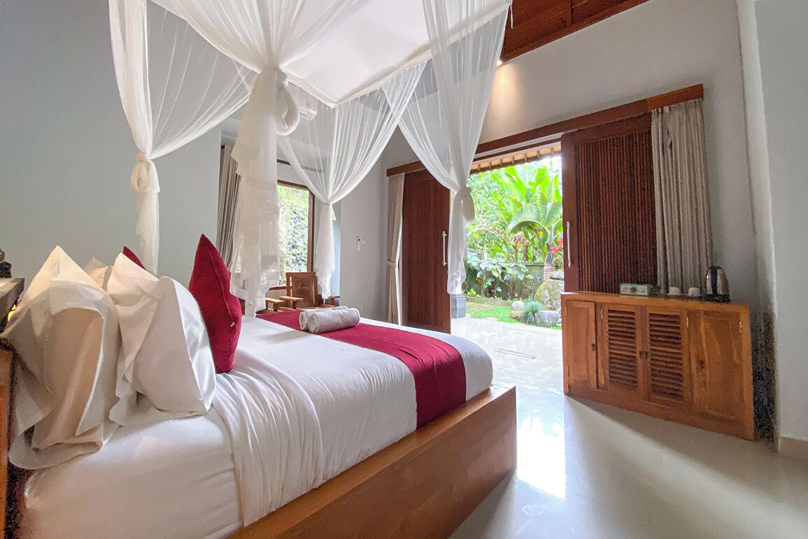 Villa, Private Pool | 1 bedroom, desk, free WiFi, bed sheets