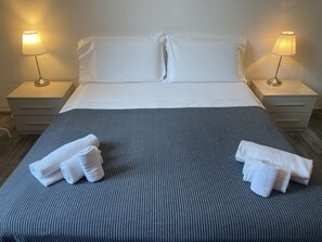 Habitación doble | Wifi gratis y ropa de cama