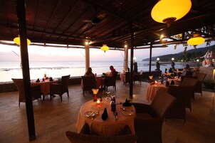 2 restaurants, Indonesian cuisine