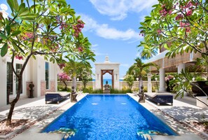 Presidential Villa 4  Bedroom with Pool  | Pemandangan pantai/laut