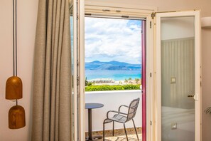 Panoramic Suite, Sea View | 1 bedroom, in-room safe, soundproofing, iron/ironing board - Ariadne Hotel (Naxos)