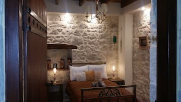 1 bedroom, premium bedding, individually decorated