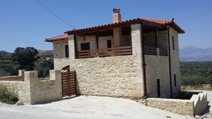 Exterior - Amazing Stone villa (Gortyna)