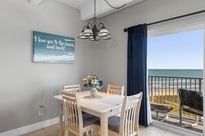 Dining -  8TH FLOOR HONEYMOON SUITE,VIEWS FROM 3 FLOOR TO CEILING WINDOWS  STEPS TO BEACH (South Padre Island)