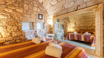 1 chambre, Wi-Fi gratuit, draps fournis