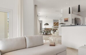Unclassified image, 4 of 39, button - Villa near Beach with Pool & Panoramic Views (Marbella)