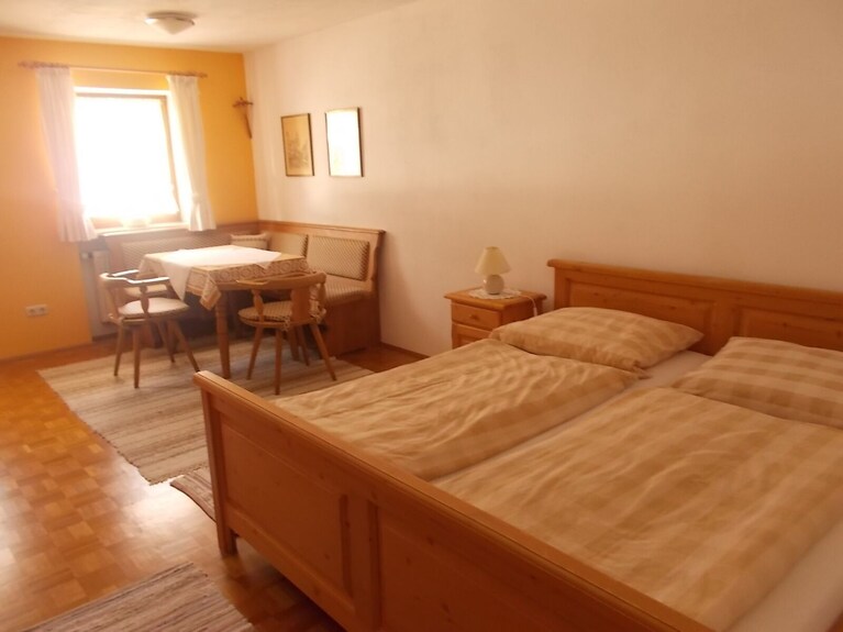Appartement 40 Qm, Wohn/schlafraum, Separate Küche, Terrasse - Piding