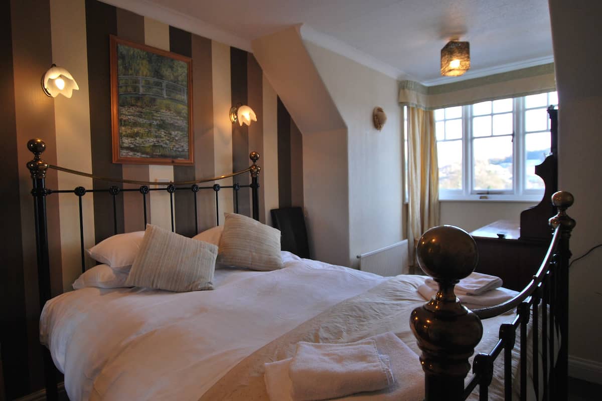 Double Room (Room7)