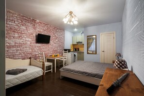 Appartement (3) | Een bureau, een strijkplank/strijkijzer, gratis wifi