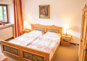 2 Schlafzimmer, Internetzugang, Bettwäsche