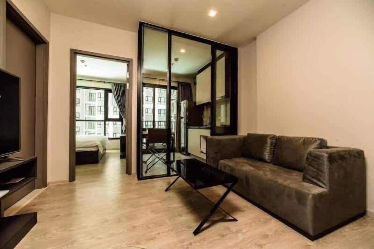 1-Bedroom Condo | Vista desde la habitación