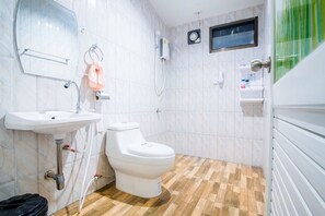 Bathroom - Grand Prix Pool Villa (Cha-am)