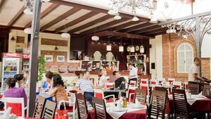 Dining - Villa Tafaj (Tirana)