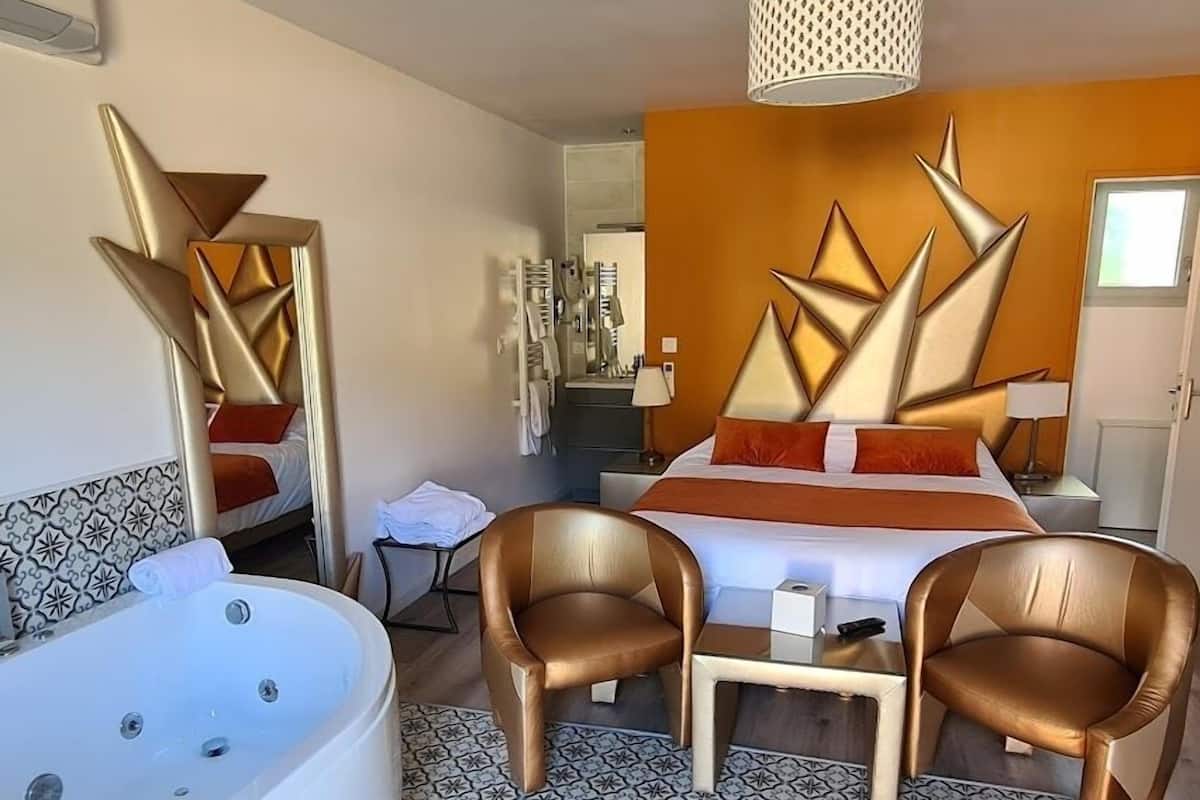 Studio, Hot Tub, Garden View | 1 bedroom