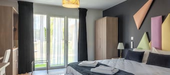 Domaine des Pierres Dorées