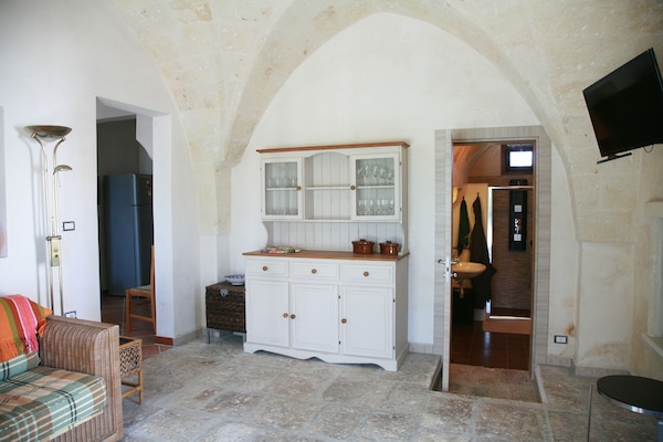 Apartment, Patio, Ground Floor | Living area