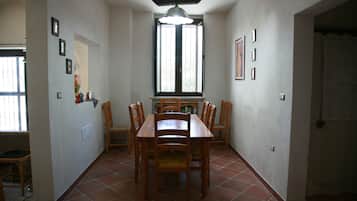 Appartement, patio, rez-de-chaussée | Équipements de la chambre